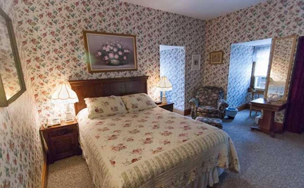 Carriage House Inn Fredericton Rum bild